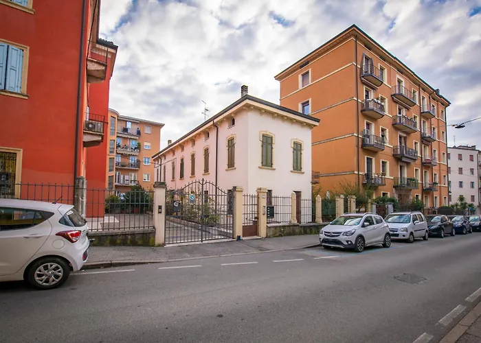 Residenza Impero Bezzecca * Βερόνα